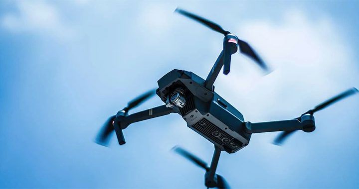 drone volando que licencias se necessita